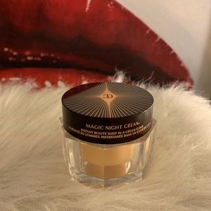 Charlotte tilbury magic night cream